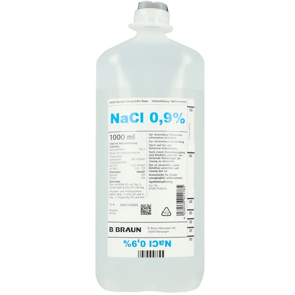 Plastikflasche mit einer Kochsalzlösung