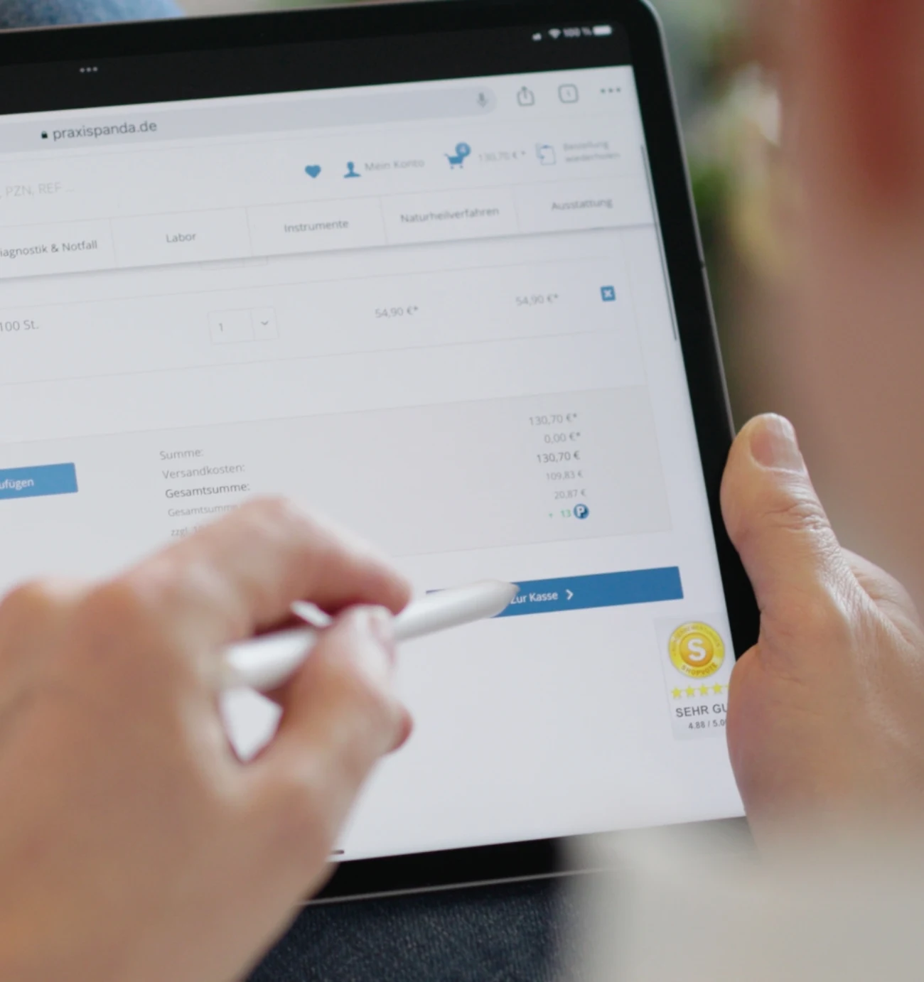 Tablet mit PraxisPanda Shop